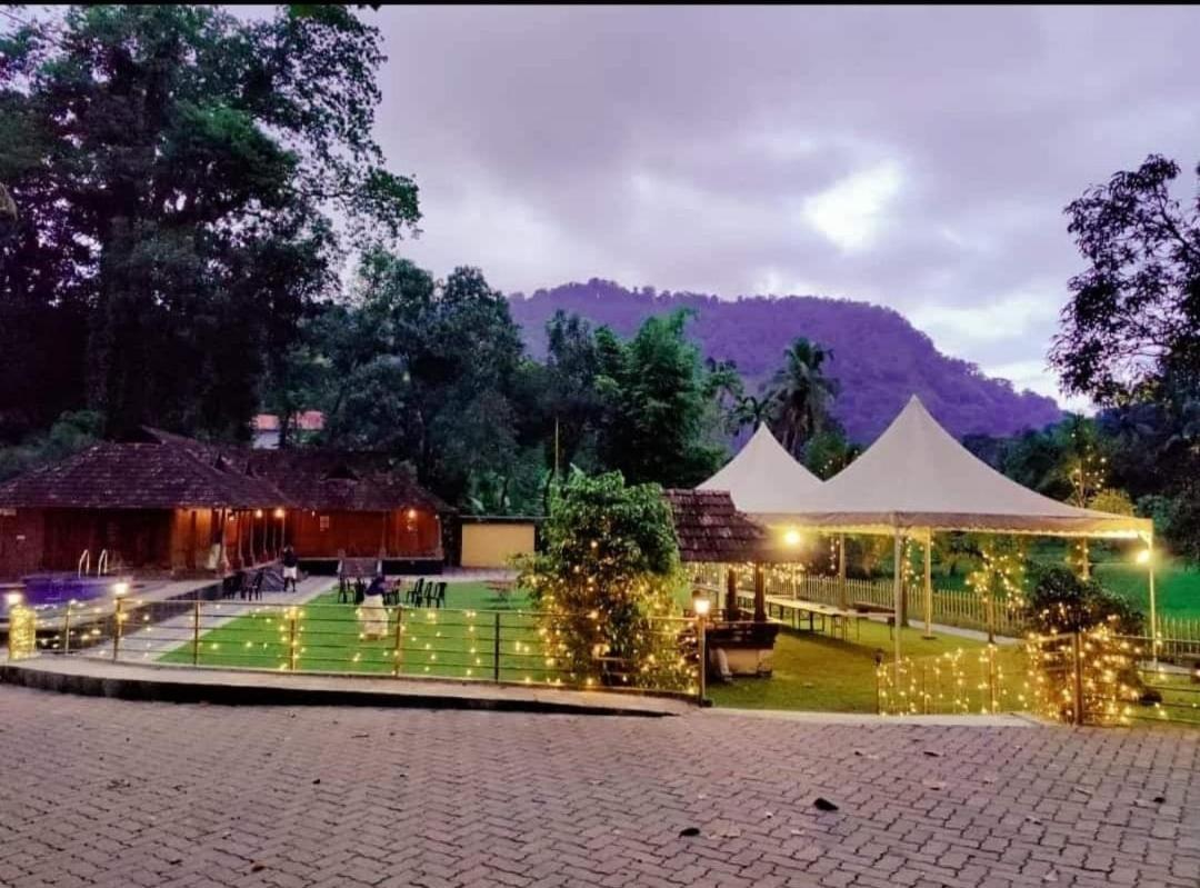 Sparrow Vale Resort Kotamangalam Exterior foto